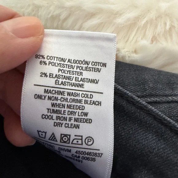 Hudson Jeans Women's Boot Cut in Dark Blue - Picture 4 of 8